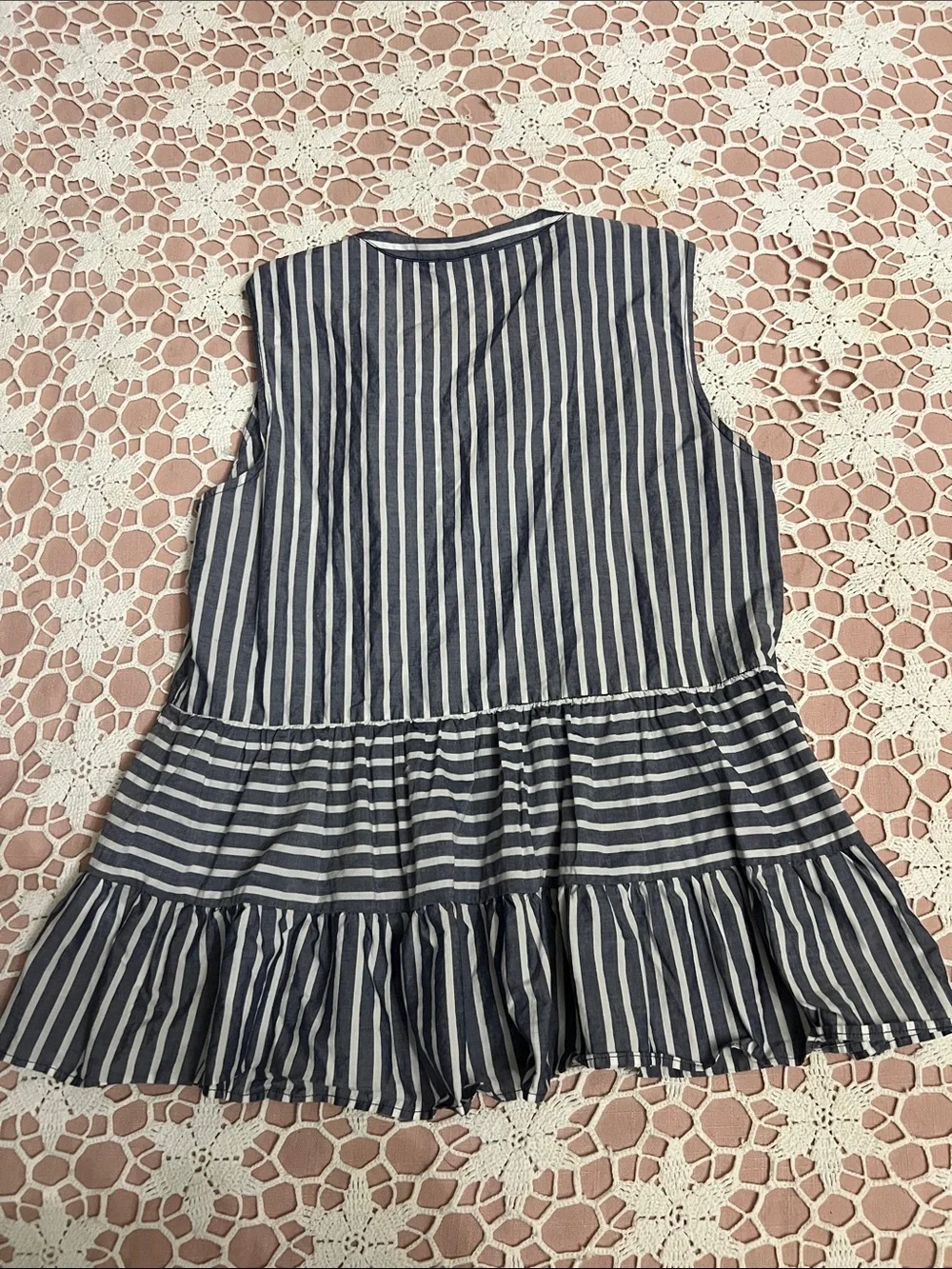 Vineyard Vines Navy and White Striped Sleeveless Peplum Tunic